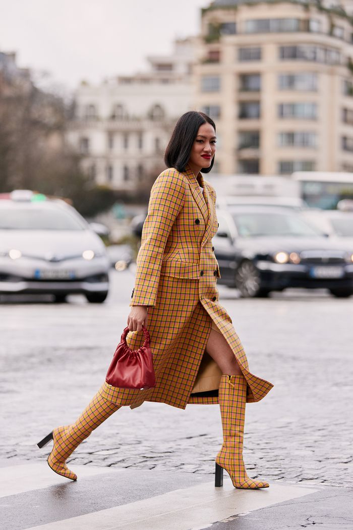 Parisian Street Style- Women Are Wearing In Paris