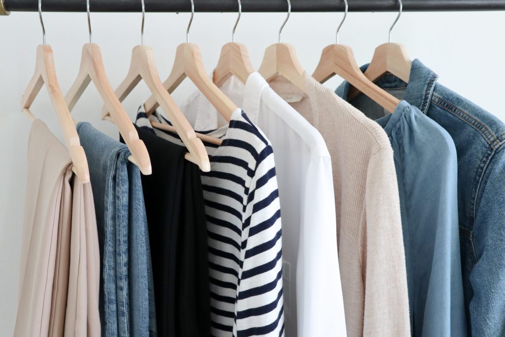 VI. Maintaining and Updating Your Capsule Wardrobe